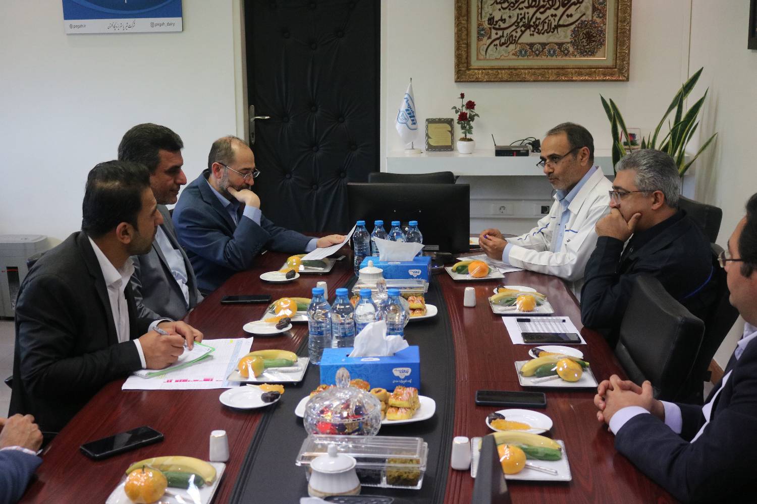 نشست صمیمی مشاور عالی وزیر صمت با مدیرعامل شرکت پگاه گلستان