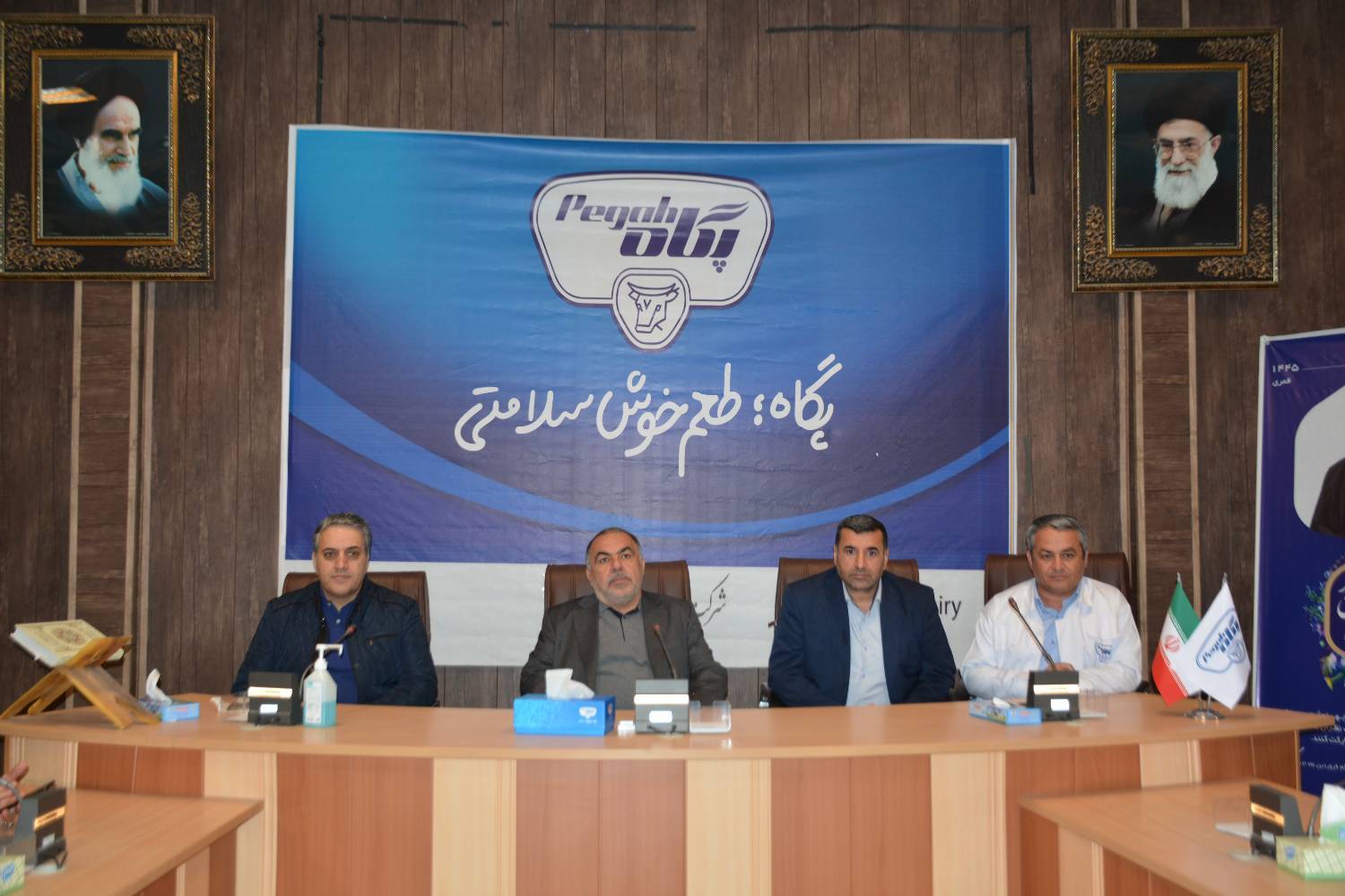 دیدار عیدانه مدیرعامل صنایع شیر ایران با کارکنان پگاه لرستان