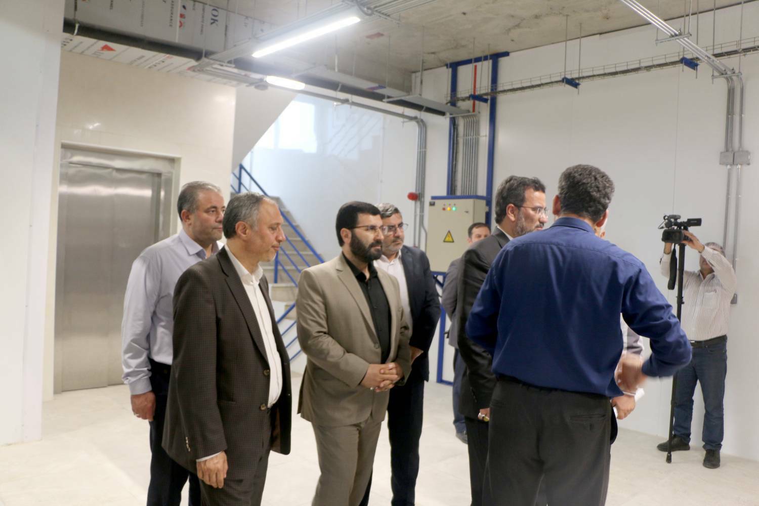 بازدید معاون امور صنایع وزارت صمت و اعضاء ستاد اعضای کارگروه تسهیل و رفع موانع تولید استان از پگاه آذربایجان غربی