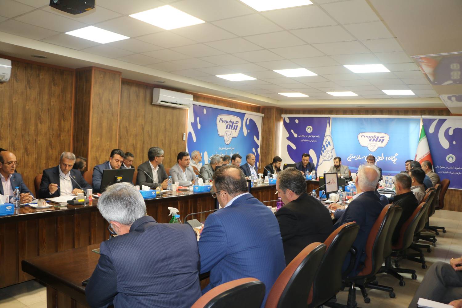 پگاه آذربایجان غربی میزبان هشتمین نشست مدیران شورای هماهنگی دستگاه های تابعه وزارت تعاون، کار و رفاه اجتماعی استان با موضوع پدافند غیرعامل