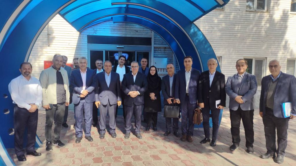 بازدید هیئت رئیسه انجمن مدیران صنایع استان از پگاه آذربایجان شرقی