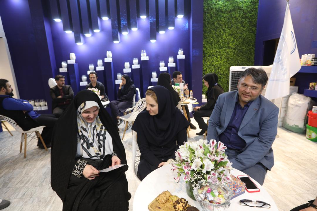 بازدید مشاور رئیسجمهور از غرفه پگاه در ایراناکسپو ۲۰۲۵ و قول پیگیری برای تسهیل مسائل گمرکی و صادرات