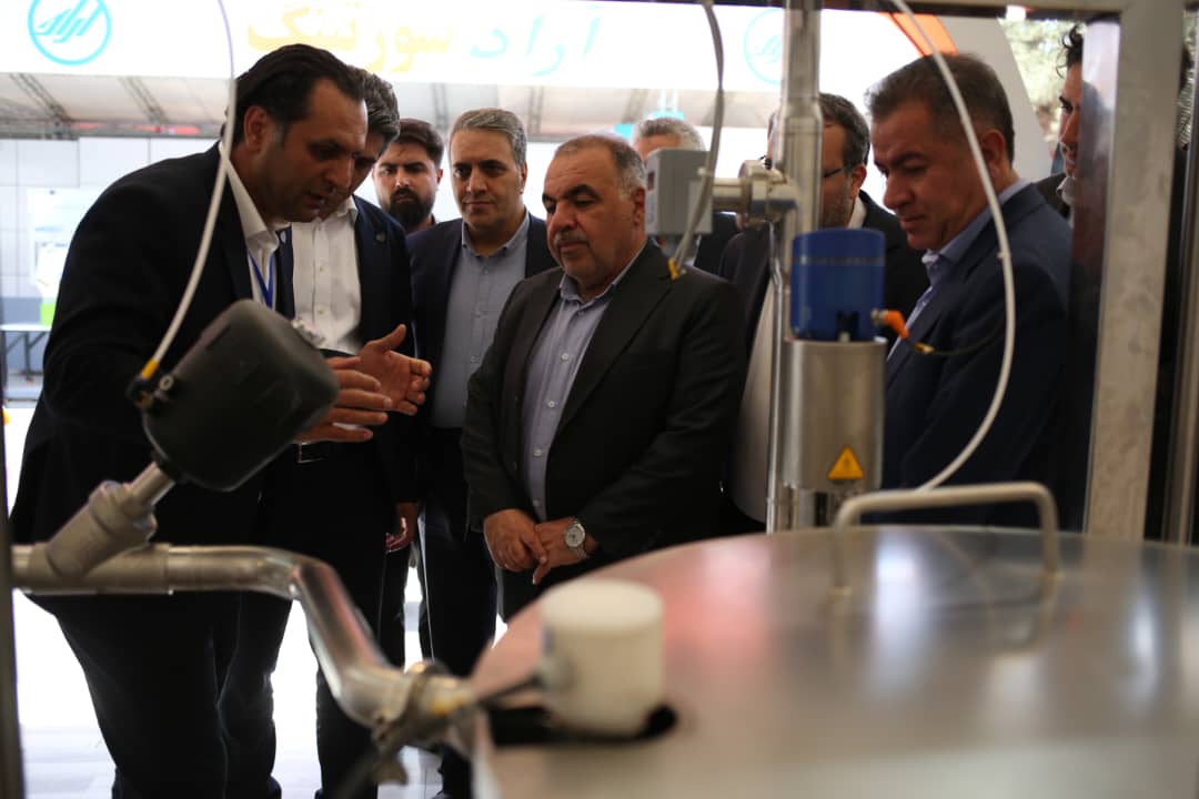 پگاه در اگروفود: خودکفایی در تولید تجهیزات صنایع غذایی، محور استقبال صنعتگران