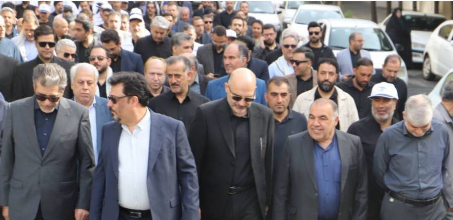 حضور تلاشگران سنگر پگاه، در مراسم بدرقه با شکوه شهدای سرافراز جنگ تحمیلی