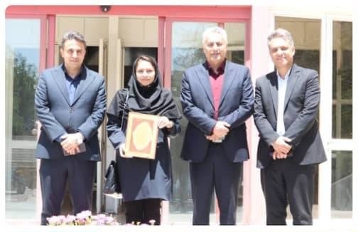 تجلیل از مدیرعامل شرکت شیر پاستوریزه پگاه آذربایجان شرقی در روز جهانی شیر