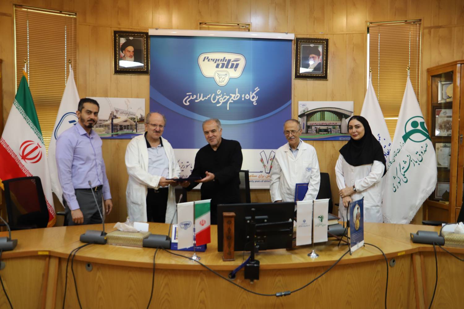 تقدیر مدیرعامل پگاه تهران از پزشکان شرکت