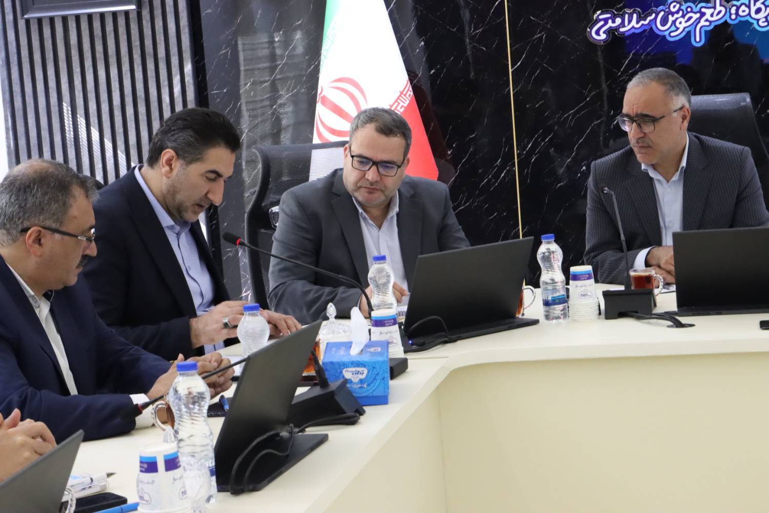 بازدید سرپرست صندوق بازنشستگی کشوری و فولاد از پگاه آذربایجان شرقی