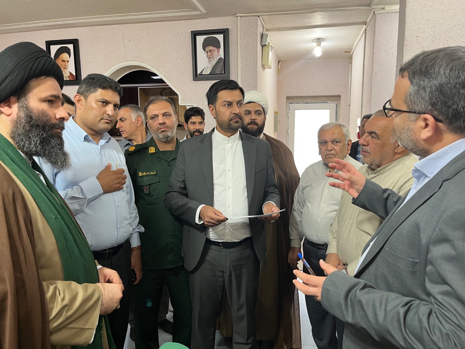 نشست مشترک فرماندار و امام جمعه شهرستان شوش با مدیران ارشد صنایع شیر ایران در پگاه خوزستان؛ بررسی راهکارهای توسعه صنعت لبنیات منطقه