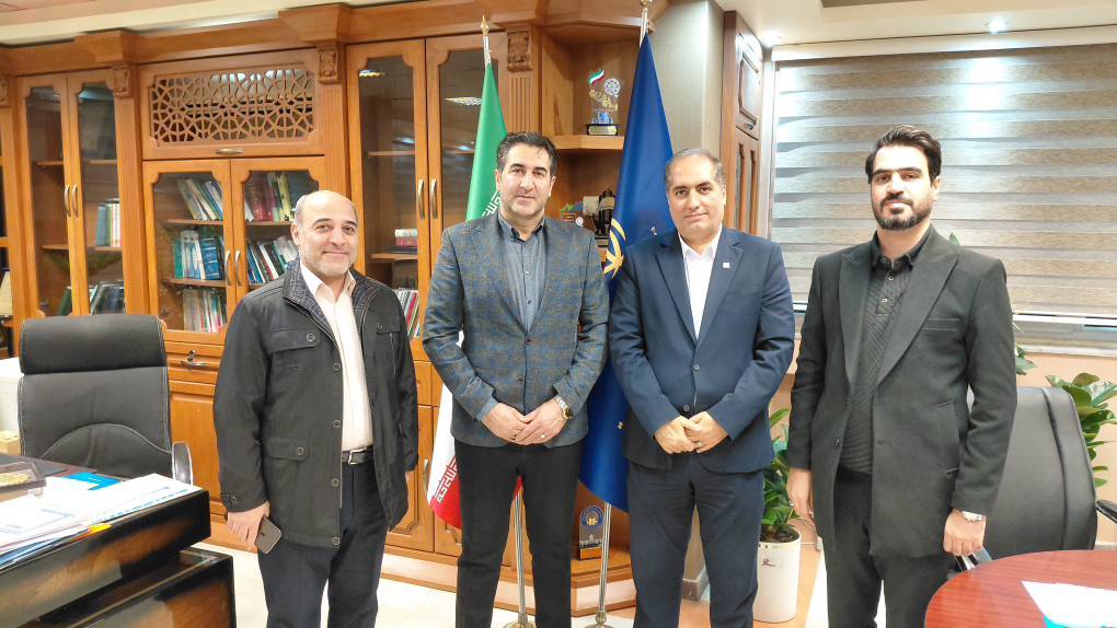 درخواست پگاه آذربایجان شرقی از مدیرکل جدید تعاون برای رفع موانع تولید؛ تأمین شیر خام در اولویت