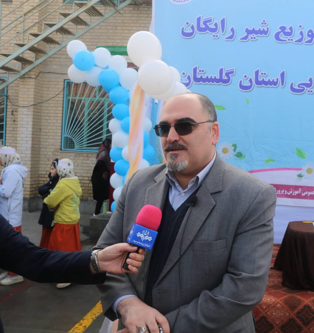 آغاز طرح ملی توزیع شیر رایگان مدارس گلستان از گمیشانمدیرعامل پگاه گلستان: مشارکت در این طرح، بخشی از مسئولیت اجتماعی ماست