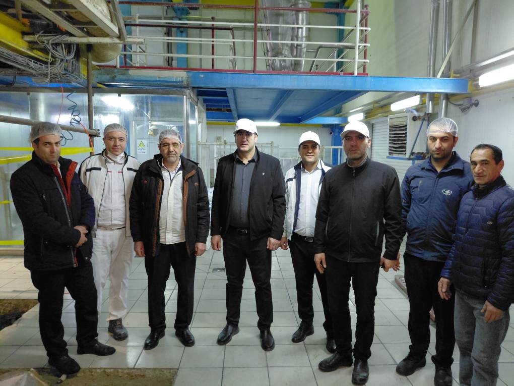 همت بی بدیل کارگران پگاه آذربایجان شرقی در ایجاد امنیت غذایی مردم