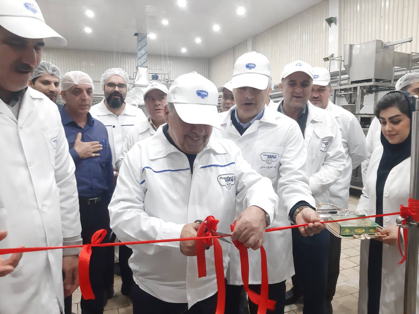 افتتاح دو پروژه زیرساختی و تولیدی، پگاه همدان را در مسیر ارتقای عملکردی قرار داد، تأکید مدیرعامل صنایع شیر ایران بر هوشمندسازی، توسعه پایدار و تعریف پروژه‌های کلان آینده‌نگر