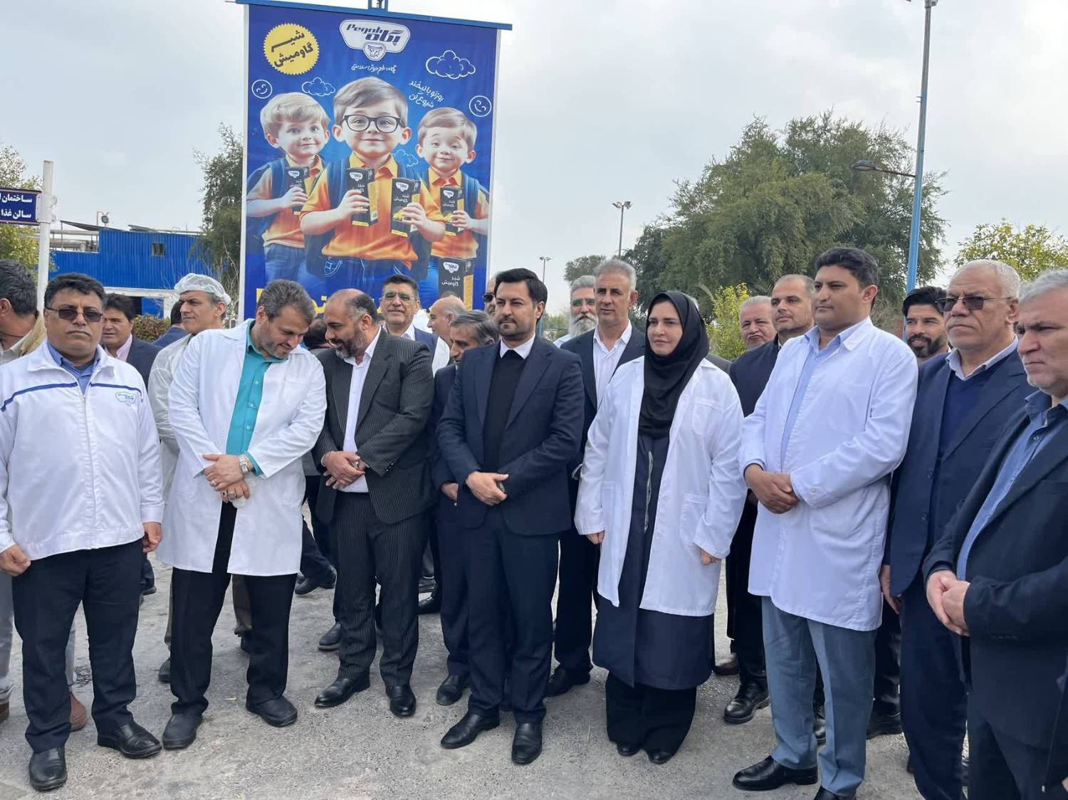 فرماندار شوش: پگاه خوزستان یکی از شرکت های موفق در تولید، توسعه و فروش است