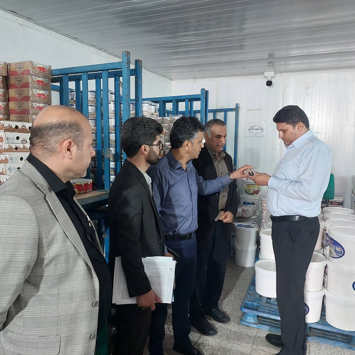 پگاه_از_چهارگوشه_ایران | بازدید میدانی مدیرعامل پگاه خوزستان از شعبات بازارگستر آبادان، اهواز و بهبهانتأکید بر اتحاد و جهش فروش در سال ۱۴۰۵