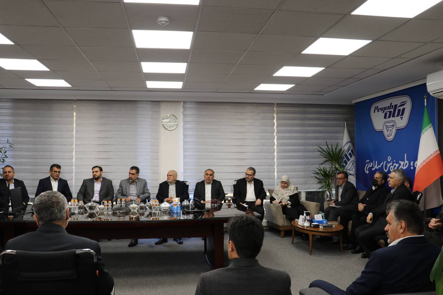 پگاه_از_چهار_گوشه_ایران | مدیرعامل صنایع شیر ایران:امروز،پگاه شبکه امین دولت است/حضور پررنگ پخش سراسری پگاه در ایام بحران، نماد پویایی و تعهد این شبکه است