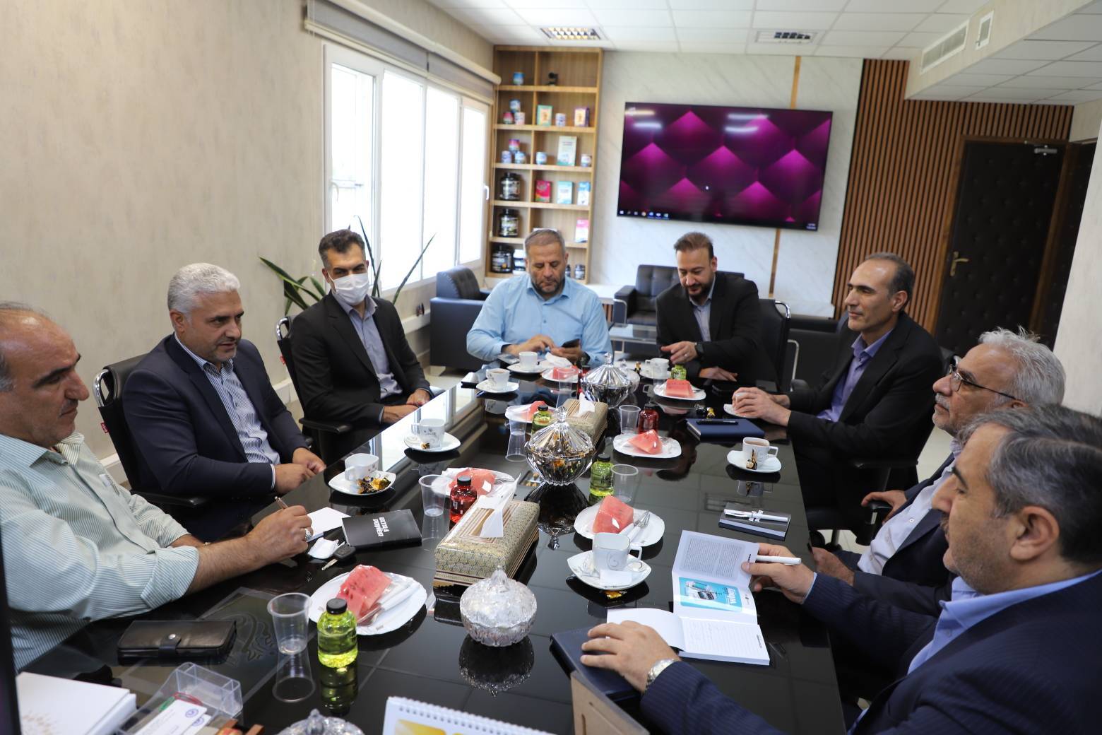 پگاه_از_چهارگوشه_ایران| تجلیل مدیرکل تعاون، کار و رفاه اجتماعی چهارمحال و بختیاری و مسئولان بسیج کارگری استان از پایداری تولید و روحیه جهادی در شرکت شیر خشک نوزاد پگاه