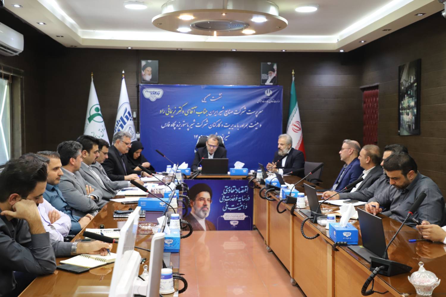پگاه_از_چهارگوشه_ایران | بازدید سرپرست صنایع شیر ایران از پگاه فارس و برگزاری جلسه توسعه بازار منطقه ۳ پخش سراسری